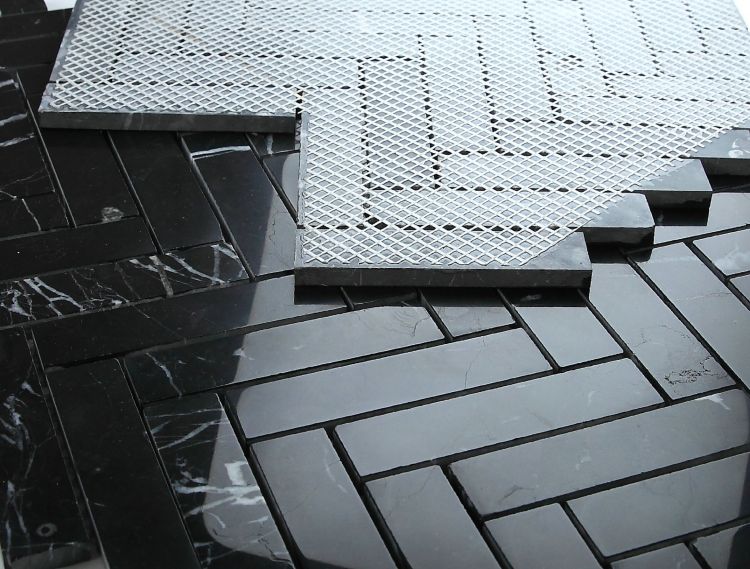 Herringbone Marquina 11.25 x 11.25