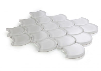 Dragon Scale White Glass 9.5 x 9.75